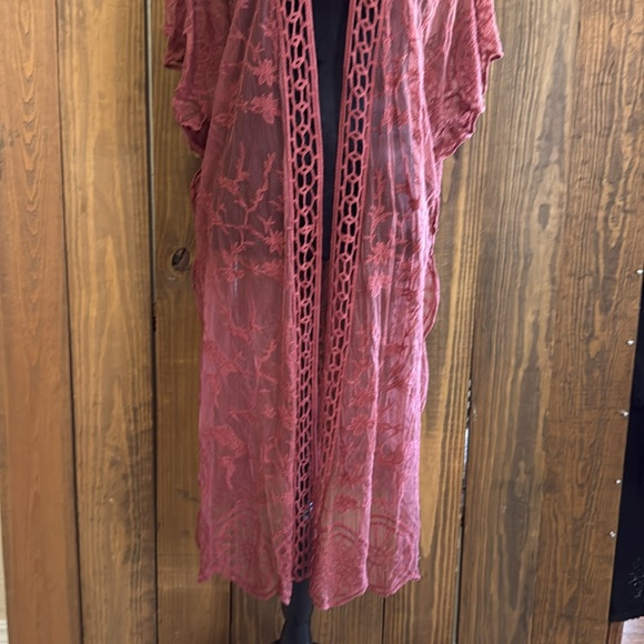 PLUS SIZE EMBROIDERED MESH DUSTER - Picture 9 of 13